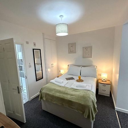 Newmarket Road Studios And Suites By Tas Accommodations ケンブリッジ エクステリア 写真