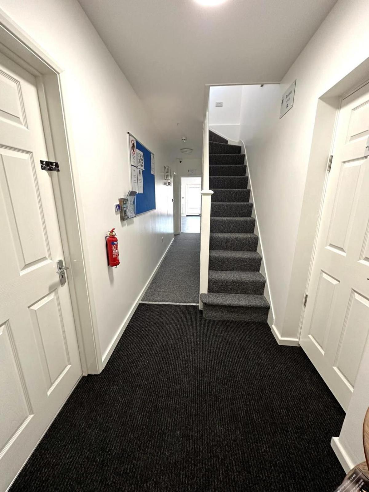 Newmarket Road Studios And Suites By Tas Accommodations ケンブリッジ エクステリア 写真