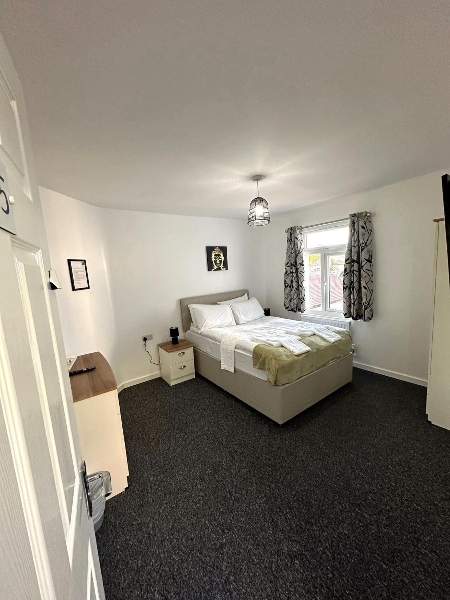 Newmarket Road Studios And Suites By Tas Accommodations ケンブリッジ エクステリア 写真